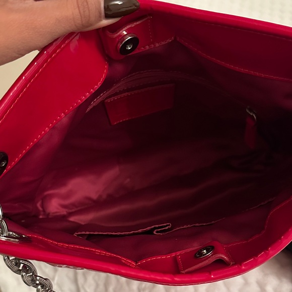 Coach Cherry Red Patent Shoulder Bag - Picture 4 of 11